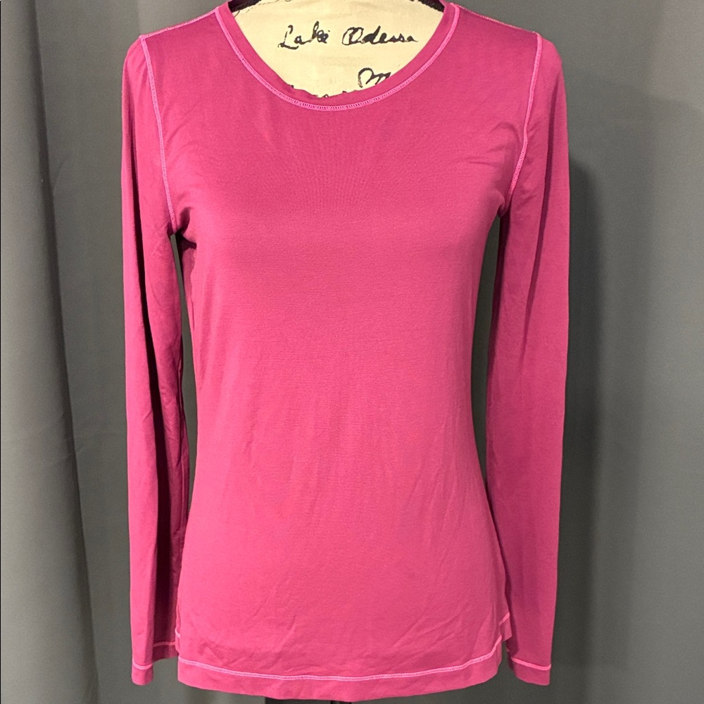 Old Navy Fuchsia Long Sleeve Tee
